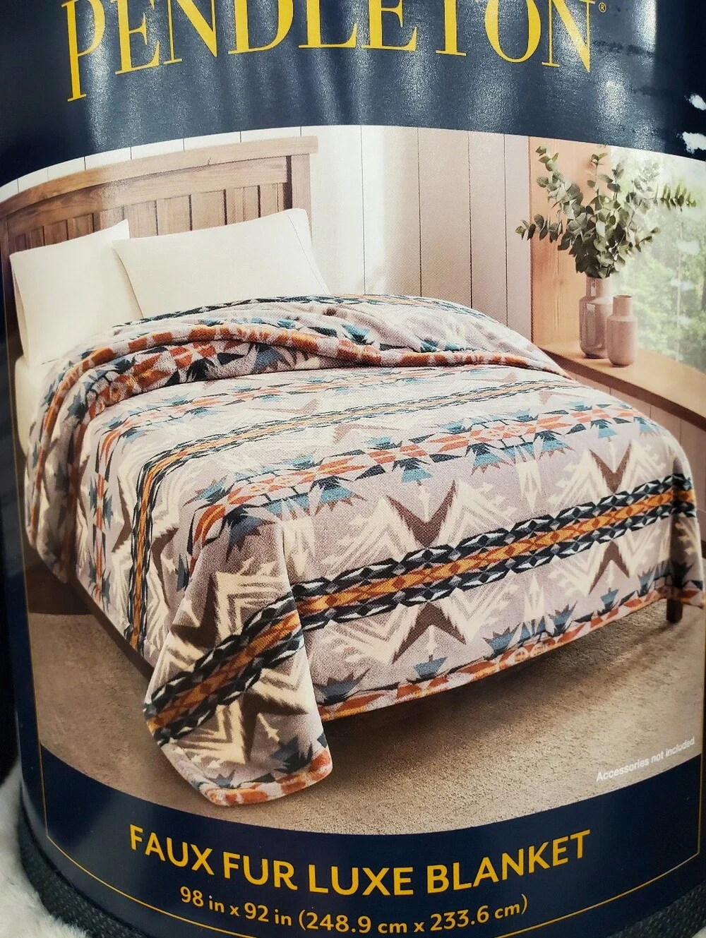 Pendleton Faux Fur Luxe Queen Blanket Echo Peaks